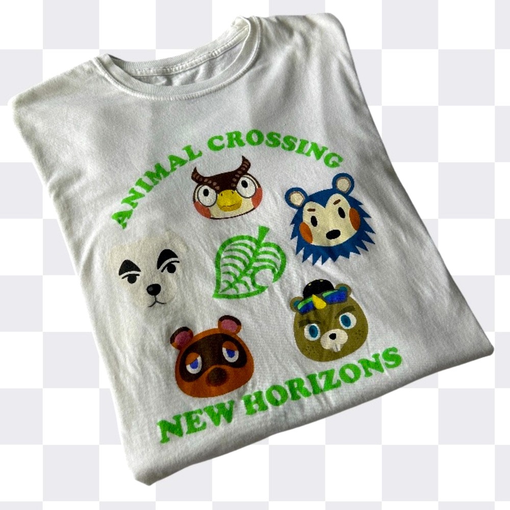 Animal Crossing Graphic White Lightweight 100% Cotton Tee Shirt Size Large